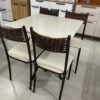 Conjunto de Mesa Tubular Com 4 Cadeiras Atlanta 75 x 75cm Creme Tampo Pedra Quadrada Off White  - TTX  -