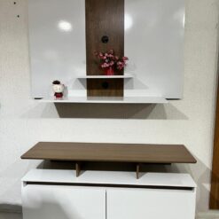 Conjunto Home - Painel e Rack para TV Bela - Branco/Cinamomo/canela